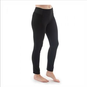 NWOT AVENTURA Roma Black Leggings